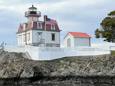 Pomham Rocks Lighthouse