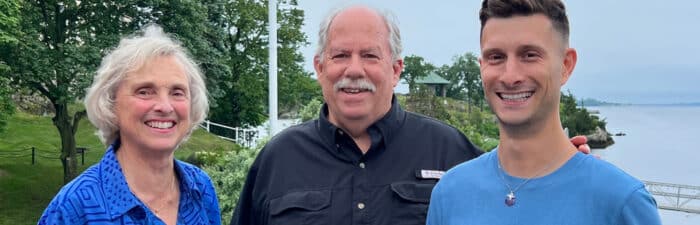 Squantum Association Foundation donates to Pomham Rocks Light