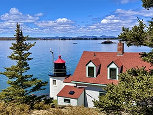 Browns Head Lighthouse Overnight