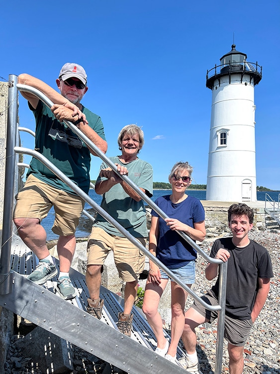Staircases installed at Portsmouth Harbor Light